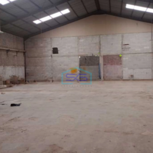 Dijual Gudang Siap Pakai Luas Tanah 800 m2 Lokasi Cipondoh Tangerang-3