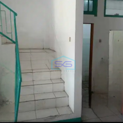 Disewakan Ruko 2 Lantai Luas Tanah  205 m² Lokasi Tangerang