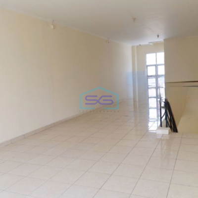 Disewakan Ruko Luas Bangunan 243 m² Lokasi Strategis di Gading Serpong Tangerang