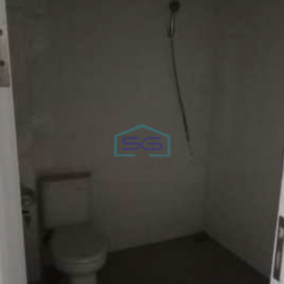 Disewakan Ruko 3 Lantai luas Bangunan 225 m² Lokasi Teluk Naga Tangerang