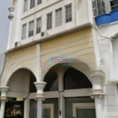 Disewakan Ruko Lokasi Strategis Luas Bangunan 270 m² Lokasi Kebayoran Baru Jakarta Selatan
