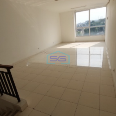 Disewakan Ruko Sangat Rapih Siap Huni di Gading Serpong Tangerang LB 172m2