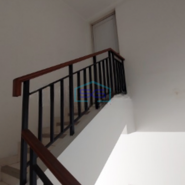 Disewakan Ruko Sangat Rapih Siap Huni di Gading Serpong Tangerang LB 172m2-4