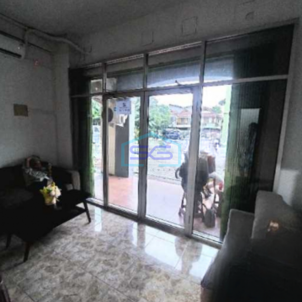 Dijual Murah Ruko Rapih 2.5 Lantai di Tangerang Luas Bangunan 131m2-2