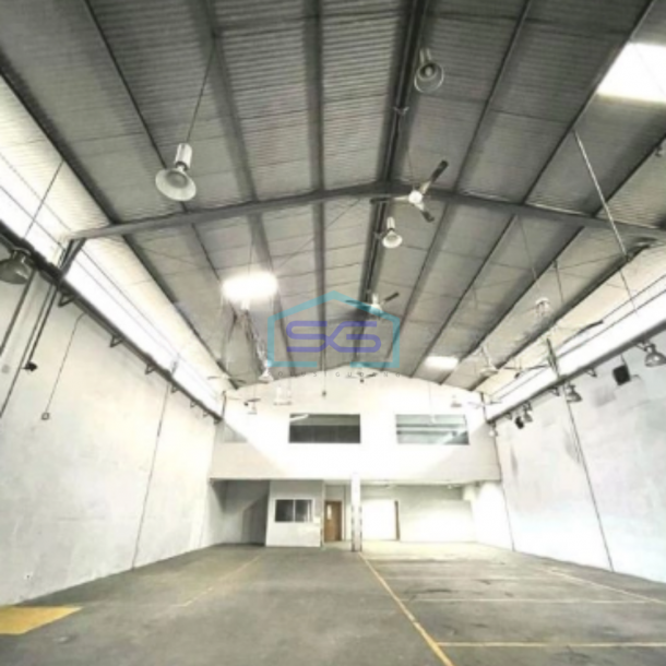 Disewakan Gudang Luas Bangunan 700m2 Siap Pakai di Karawaci Tangerang-1