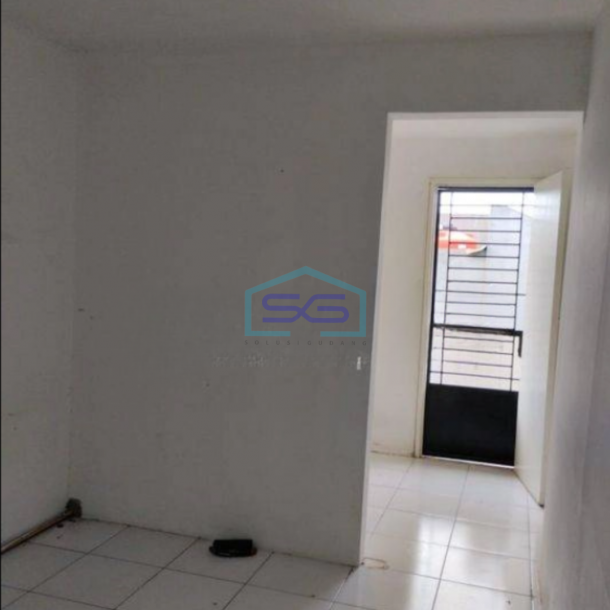 Disewakan Ruko Lokasi Strategis Di Taman Ratu Jakarta Barat LB 200m2-3