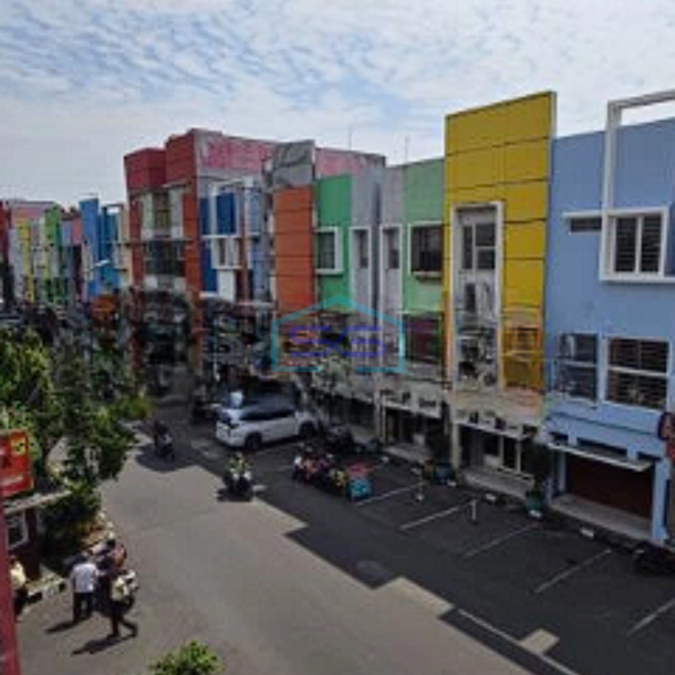 Dijual Ruko Plaza De Lumina Taman Semanan Indah Jakarta Barat Siap Pakai LB 180m2-1