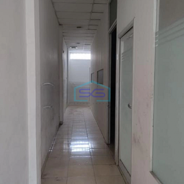 Disewakan Ruko Tomang Strategis Jakarta Barat Luas Bangunan 200m2-4