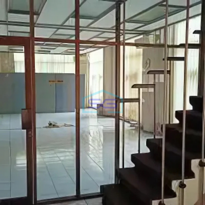 Disewakan Kantor Ruang Usaha Strategis Di Mainroad Otista Bandung Kota LT 500m2