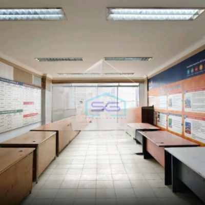 Dijual Ruko Gandeng 5 strategis Gambir Jakarta Pusat 3lantai dan Rooftop Luas Bangunan  1080 m²