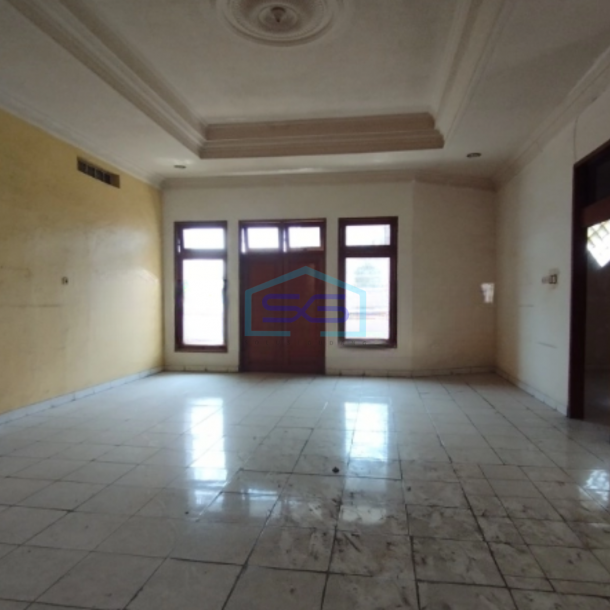 Disewakan Ruko Bagus Di Pekiringan Jalan Gudang Cirebon-4