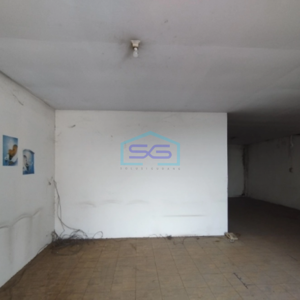 Disewakan Ruko Atau Ruang Usaha 2 Lantai Di Jalan Tuparev Cirebon-4