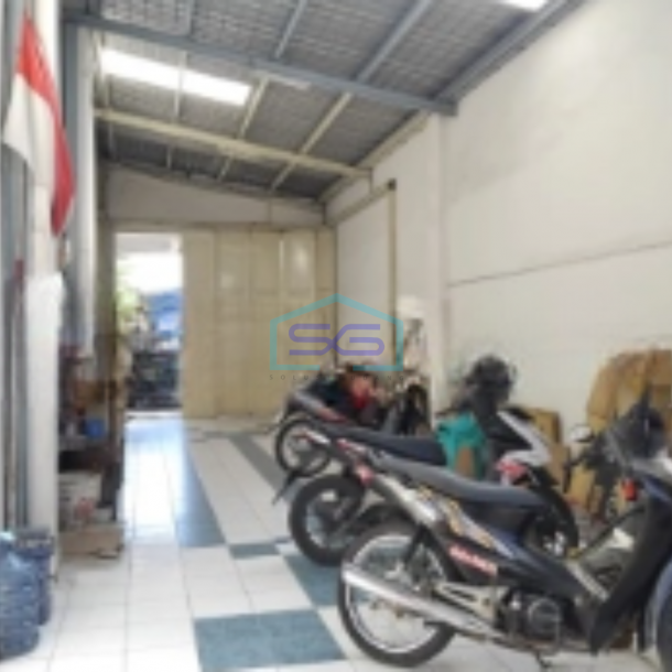 Disewakan Ruko Atau Ruang Usaha Di Jalan Tuparev Cirebon-3