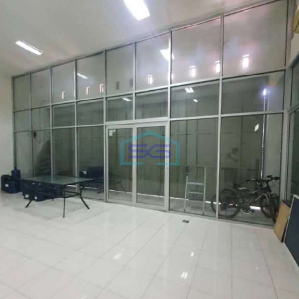 Disewakan Ruko Bagus 3 Lantai Di Wiratama Cirebon-3