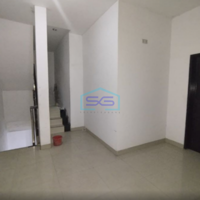 Dijual Ruko Gandeng Besar di Jalan Utama Taman Galaxy Bekasi LT 234m2