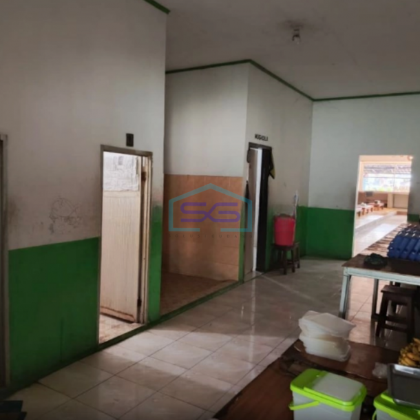 Disewakan Bangunan Ruang Usaha Ex Rumah Makan Daerah Cikarang Utara Bekasi LB 800m2-4