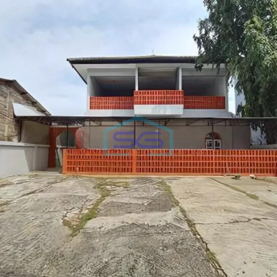 Disewakan Ruang usaha ex cafe, di Pekayon Bekasi selatan.