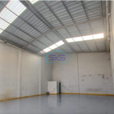 Dijual Gudang Madrasah Pegadungan Kalideres Jakarta Barat Luas Bangunan  200 m²