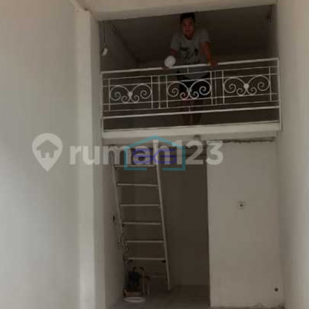 Disewa Ruang Usaha Jelambar Kebun Pisang Jelambar Grogol Petamburan Jakarta Luas Bangunan 16 m²-1