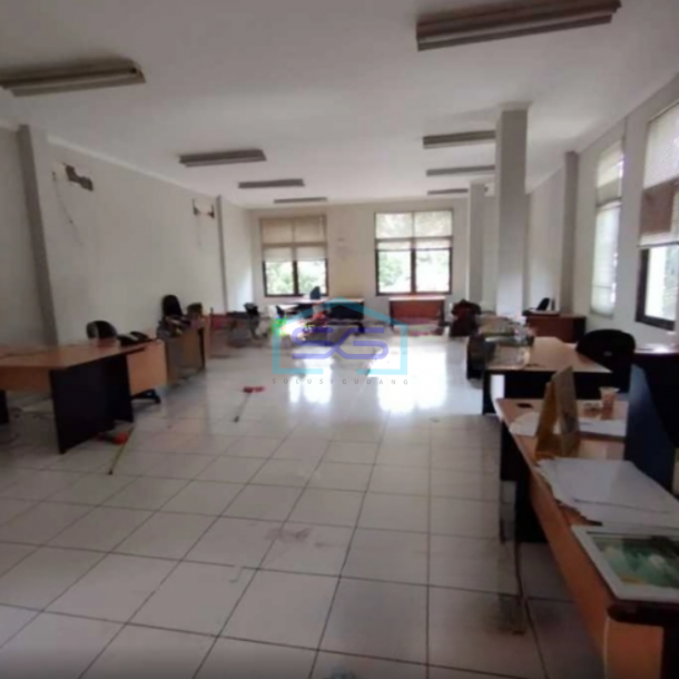 Disewakan Ruang Usaha cocok Untuk Office Kantor Maindroad Gatot Subroto Bandung LB 455m2-5