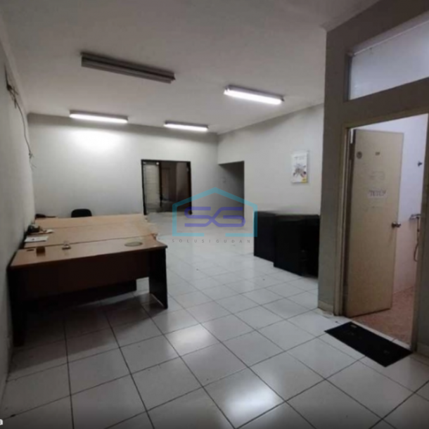 Disewakan Ruang Usaha cocok Untuk Office Kantor Maindroad Gatot Subroto Bandung LB 455m2-4
