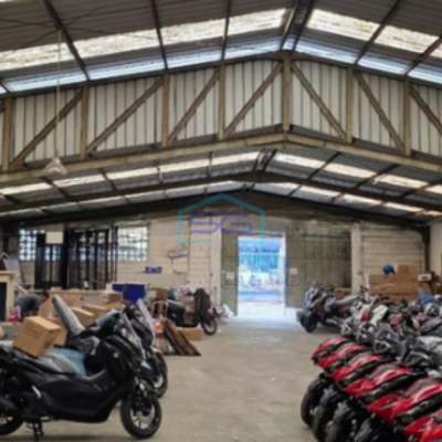 Dijual Gudang di Jalan Mainroad Jalan Peta Bandung Luas Tanah 1300m2 Siap Huni-3