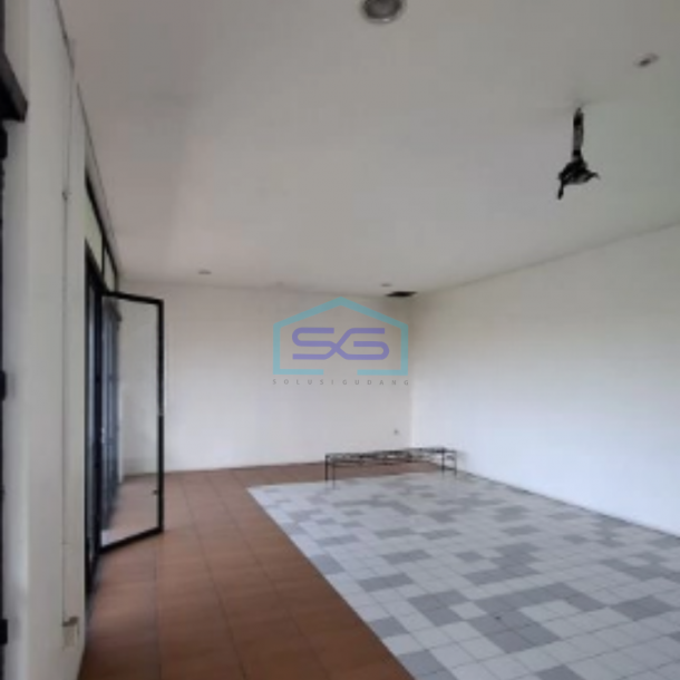 Disewakan Ruang Usaha Di Bandung Luas 153m2-4