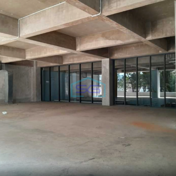 Disewakan Ruko Mainroad Braga Naripan Bandung Luas 345m2-7