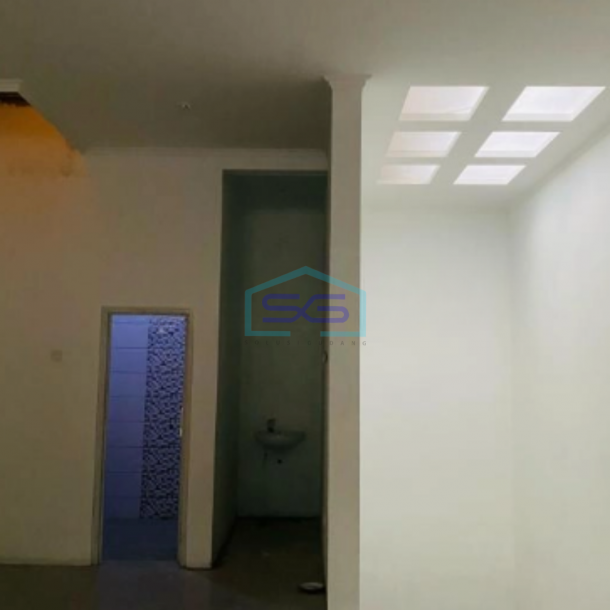 Disewakan Ruko Strategis di Jalan Peta Babakan Tarogong Bandung LB 110m2 Siap Huni-3