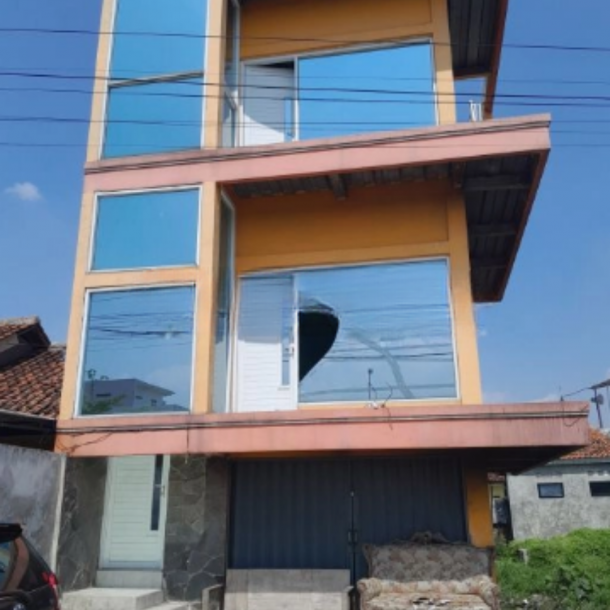 Dijual Ruko Bangunan 3 Lantai di Baleendah bandung LB 120m2-1