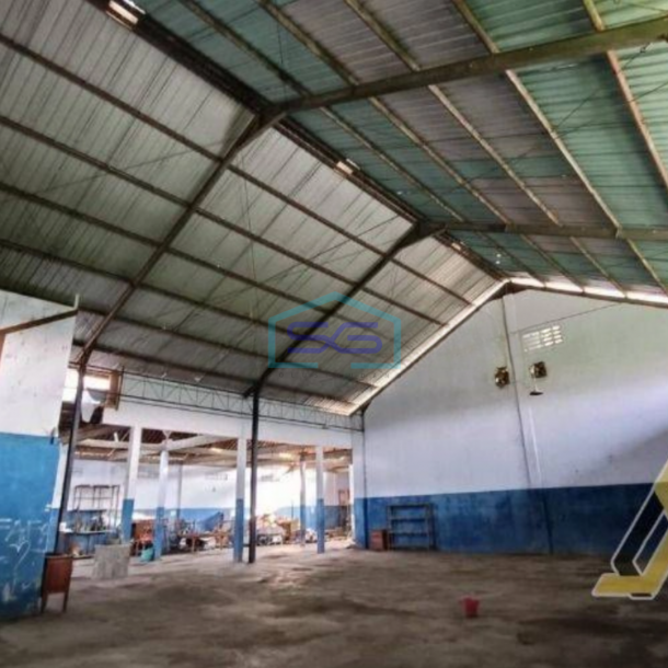 Dijual Gudang Strategis Zona Industri Luas Tanah 918m2 Lokasi Banjarsari Solo-2