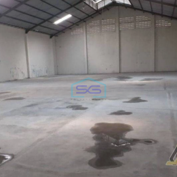 Disewakan Gudang Strategis LT 1600m2 Zona Kuning Lokasi Jebres Solo-1