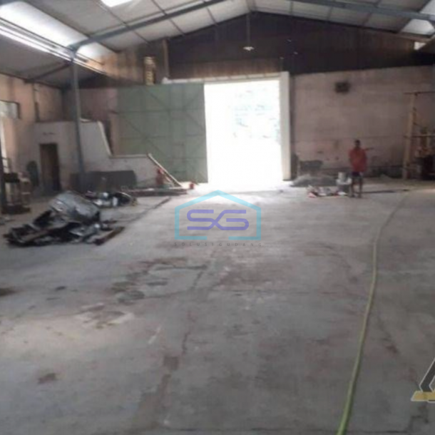 Disewakan Gudang Strategis LT 1600m2 Zona Kuning Lokasi Jebres Solo-3