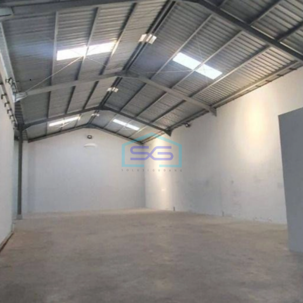 Disewakan Gudang Strategis Zona Industri Luas Tanah 750m2 di Laweyan Surakarta-3
