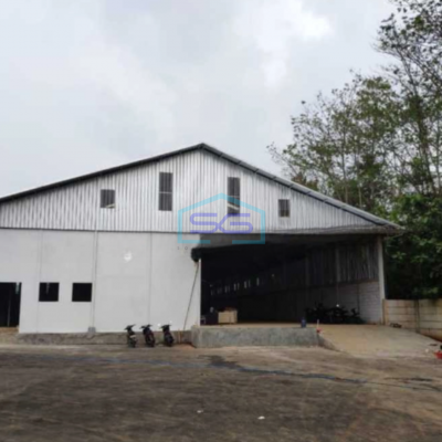 Dijual Gudang Pabrik Furniture Lokasi di Jepara Luas Tanah 16000 m