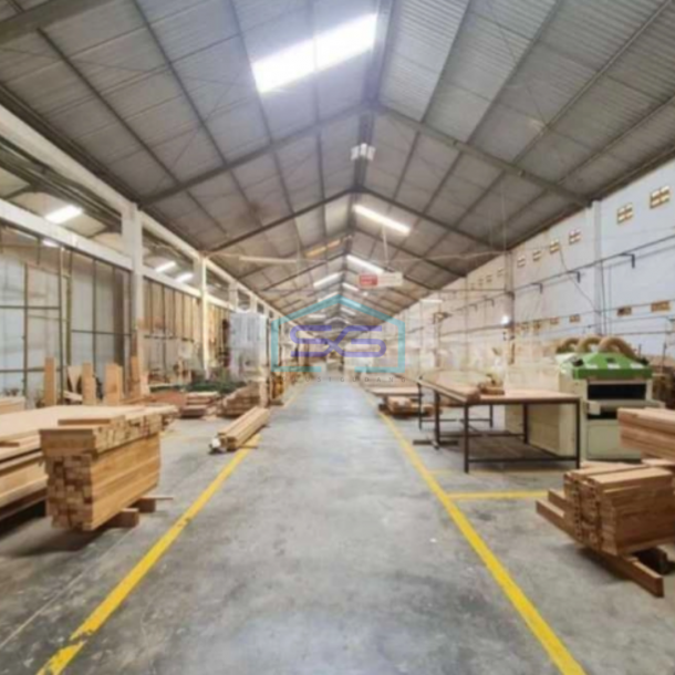 Dijual Gudang Industri SHM di Gatak Akses Kontainer & Tol Luas Tanah 6735 m²-2