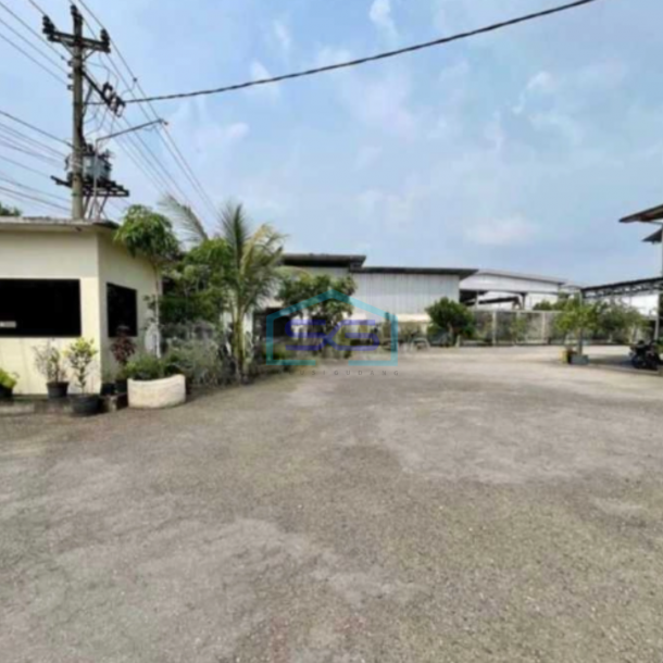 Dijual gudang lokasi KebakKeramat Sragen Luas 7653m-3