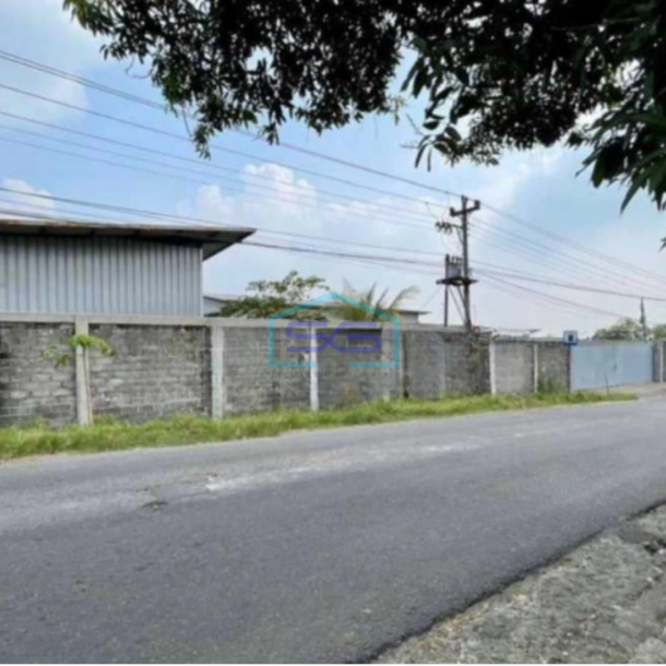 Dijual gudang lokasi KebakKeramat Sragen Luas 7653m-2