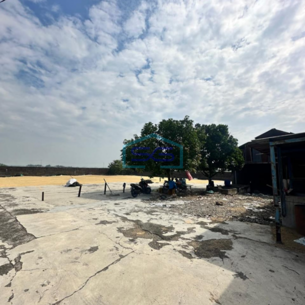 Disewakan gudang strategis lokasi Sragen luas 3000m-2