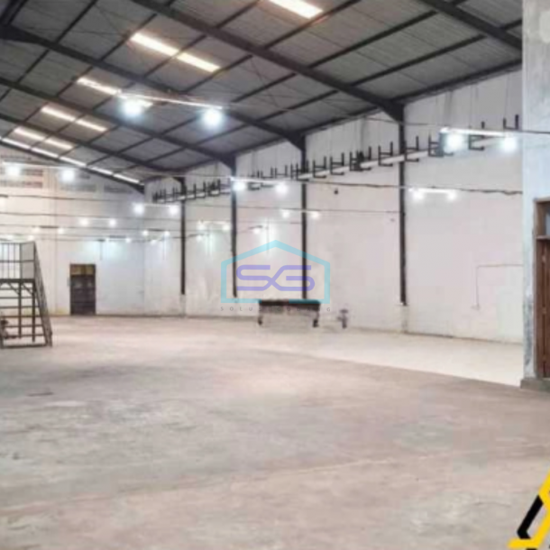 Disewakan Gudang Besar Gayamsari Semarang Tanah 2200m2 Cocok untuk Industri Padat Karya-1
