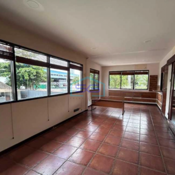 Disewakan Gudang dan Office Lokasi Ngaliyan Semarang Luas 1,1 Hektar-1