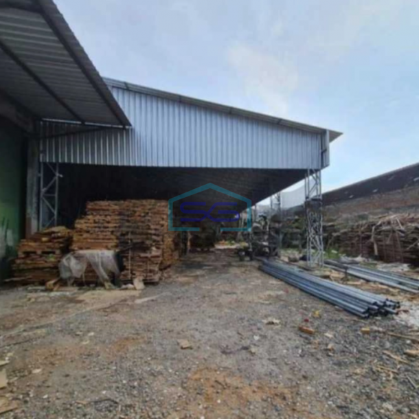 Disewakan gudang zona industri lokasi Gatak Sukoharjo luas 6735m-2