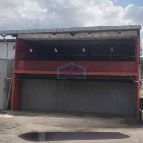 Disewakan Ruko Strategis 2 Lantai Luas 250m2 Lokasi Bantul Yogyakarta-1