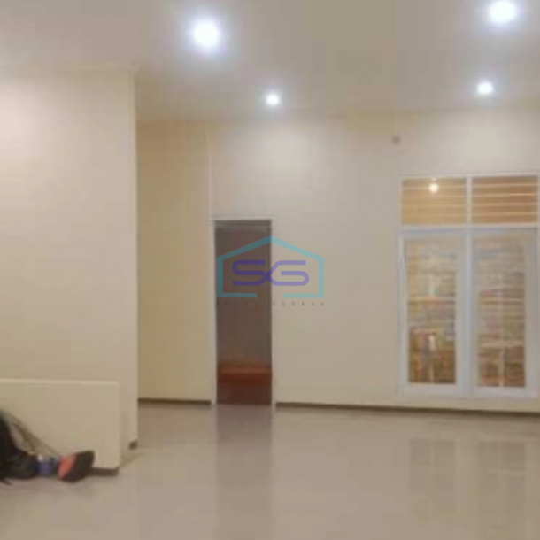 Disewakan Ruko 2 Lantai Luas Bangunan 180 m² di Percetakan Negara Jakarta Pusat-4