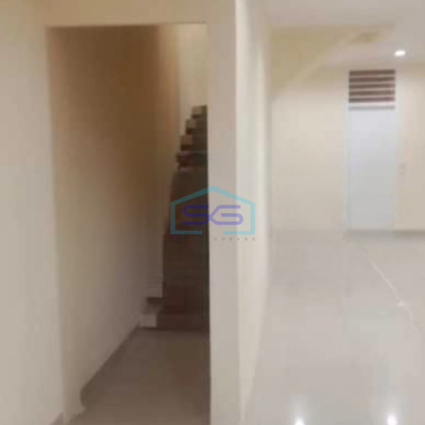 Disewakan Ruko 2 Lantai Luas Bangunan 180 m² di Percetakan Negara Jakarta Pusat-1