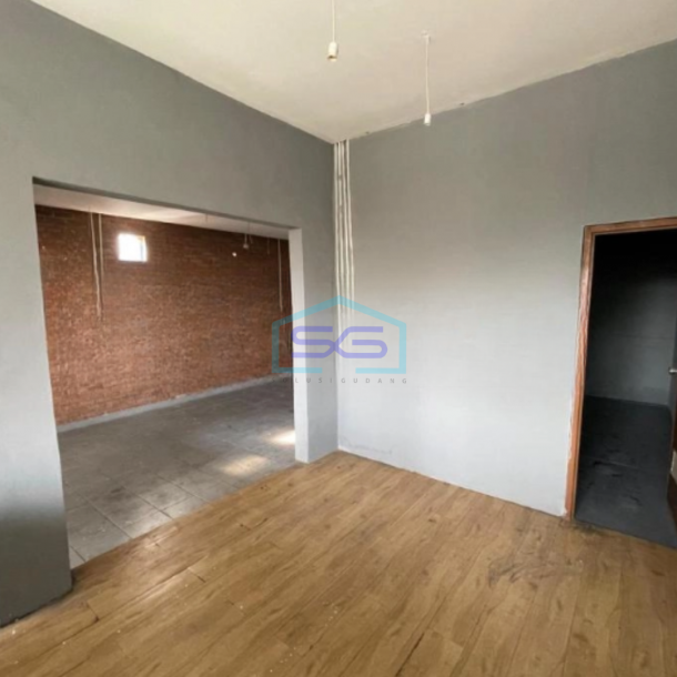 Disewakan Ruko Luas Tanah  150 m² Lokasi Strategis di TB Simatupang Jakarta Selatan-1