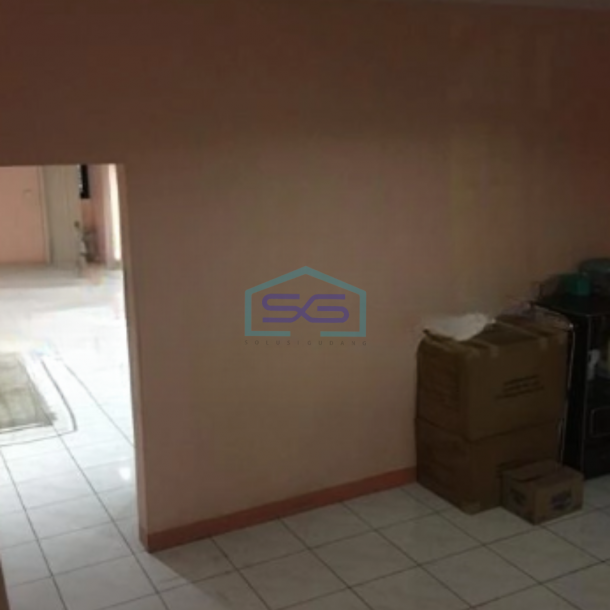 Dijual Ruko 3 Lantai Luas Bangunan 270 m² di Pademangan Jakarta Utara-1