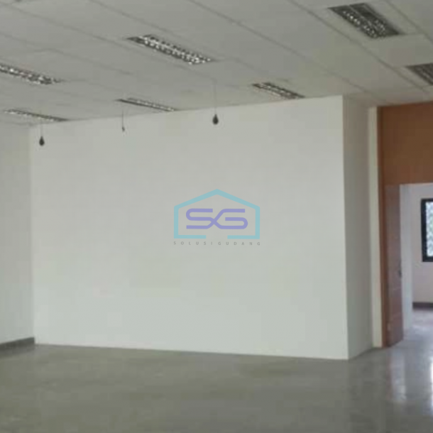 Disewakan Gedung Kantor Luas Bangunan  2100 m² Lokasi Strategis di Kebayoran Baru Jakarta Selatan-4