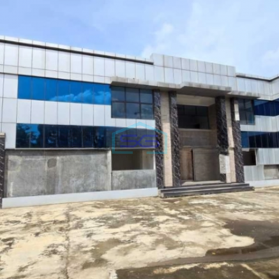 Disewakan Gudang Bangunan Bagus Parkir Luas Di Kapuk Kamal Jakarta Barat Luas Tanah 3300m2