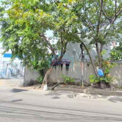 Disewakan Gudang Bangunan Bagus Parkir Luas Di Kapuk Kamal Jakarta Barat Luas Tanah 3300m2